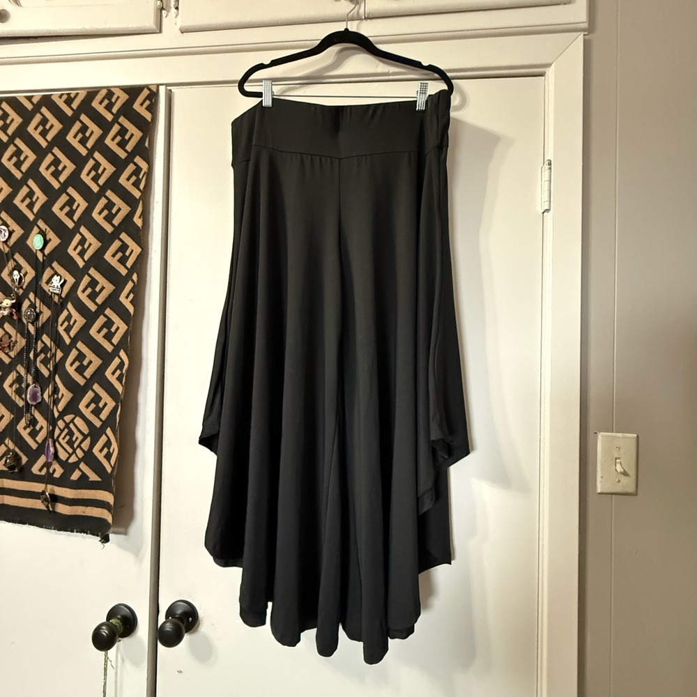 SHEIN Black Flowy Pants